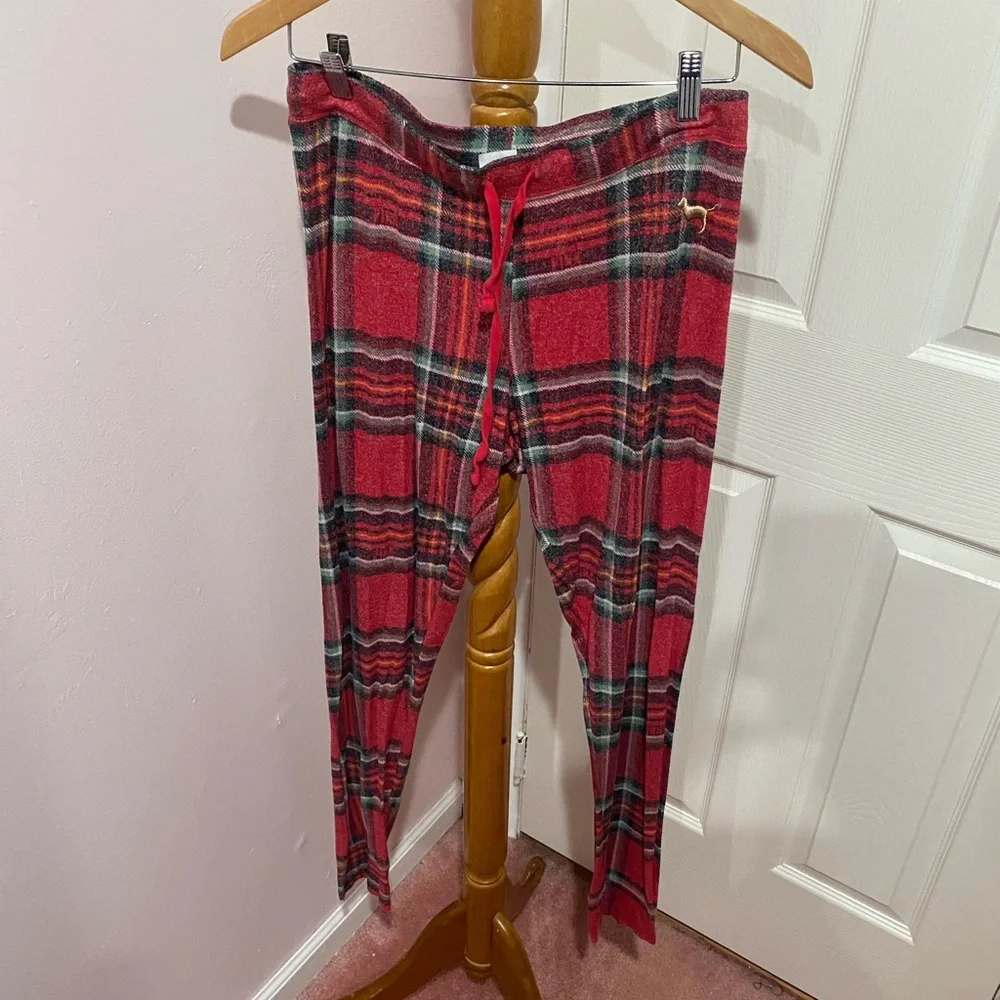 NWOT VS Pink Holiday themed pj set - Picture 3 of 6